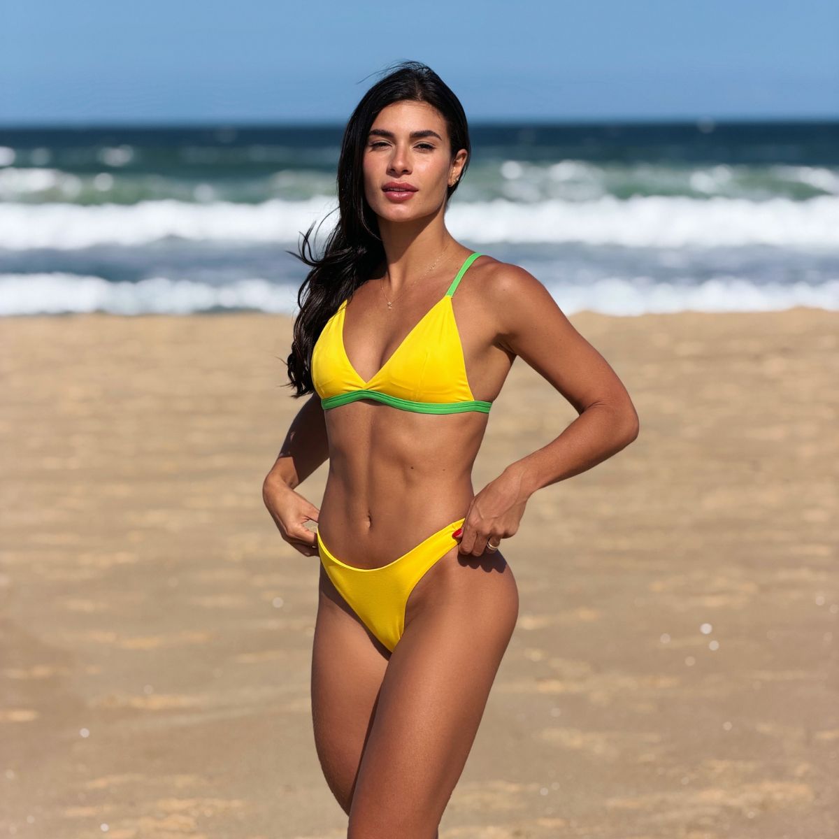 Biquíni Asa Delta Brasil Amarelo c/ Verde