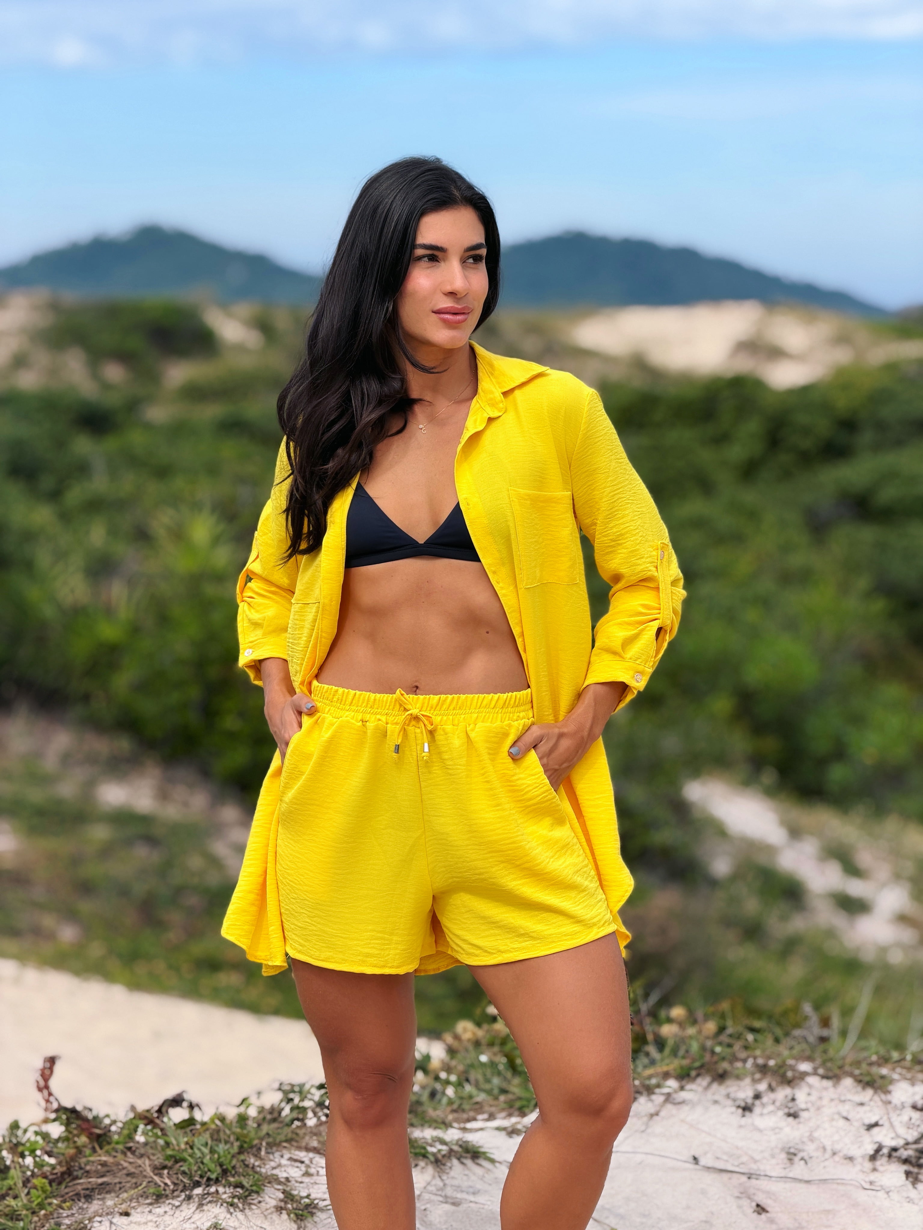 Conjunto Saída de Praia Camisão e Short Verão - Não transparente - Ideal para uso casual e praia