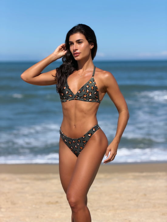 Biquíni Asa Delta c/ Top Amarrar no Pescoço Canelado Verde Escuro