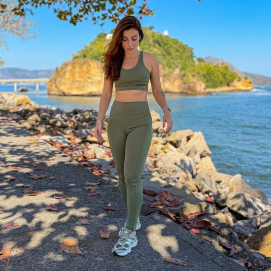 Conjunto Legging e Top Liso Premium c/ Bojo Removível