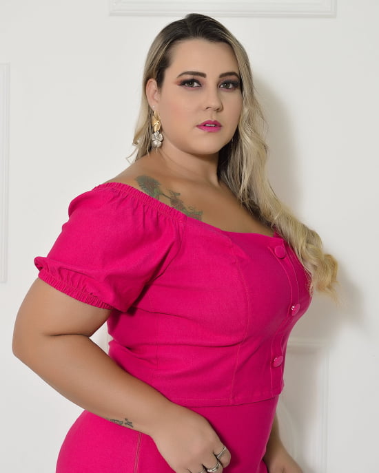 Conjunto Cropped e Short Saia Alfaiataria Em Bengaline Plus Size 